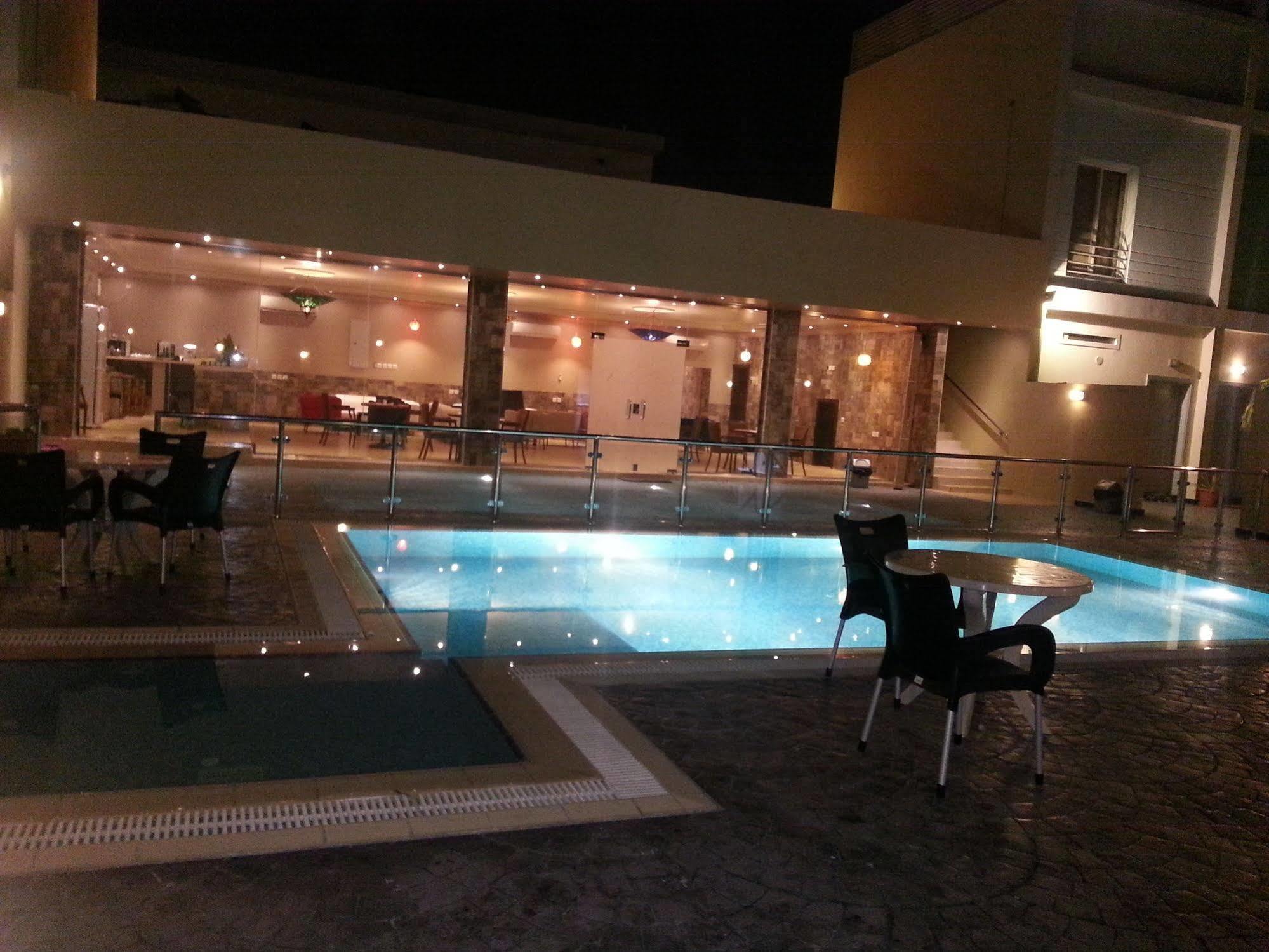 Il Villaggio Luxury Villas Djedda Buitenkant foto